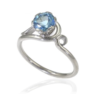 elegant aquamarine white gold ring